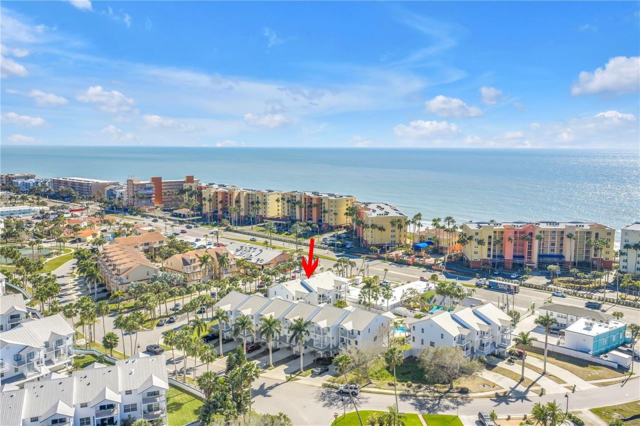 103 Bath Club Concourse, North Redington Beach, FL 33708 Photo