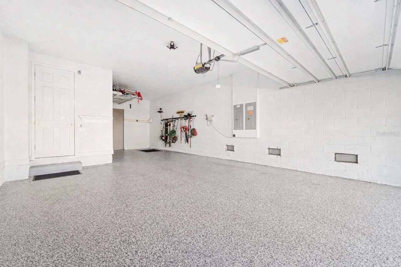 302 Coco Plum Court, Oldsmar, FL 34677 Photo