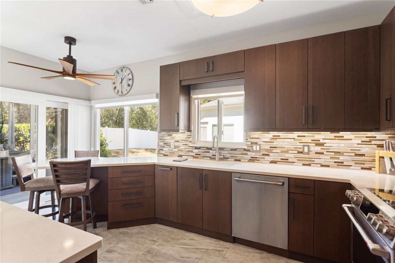 1974 Georgia Circle N, Clearwater, FL 33760 Photo