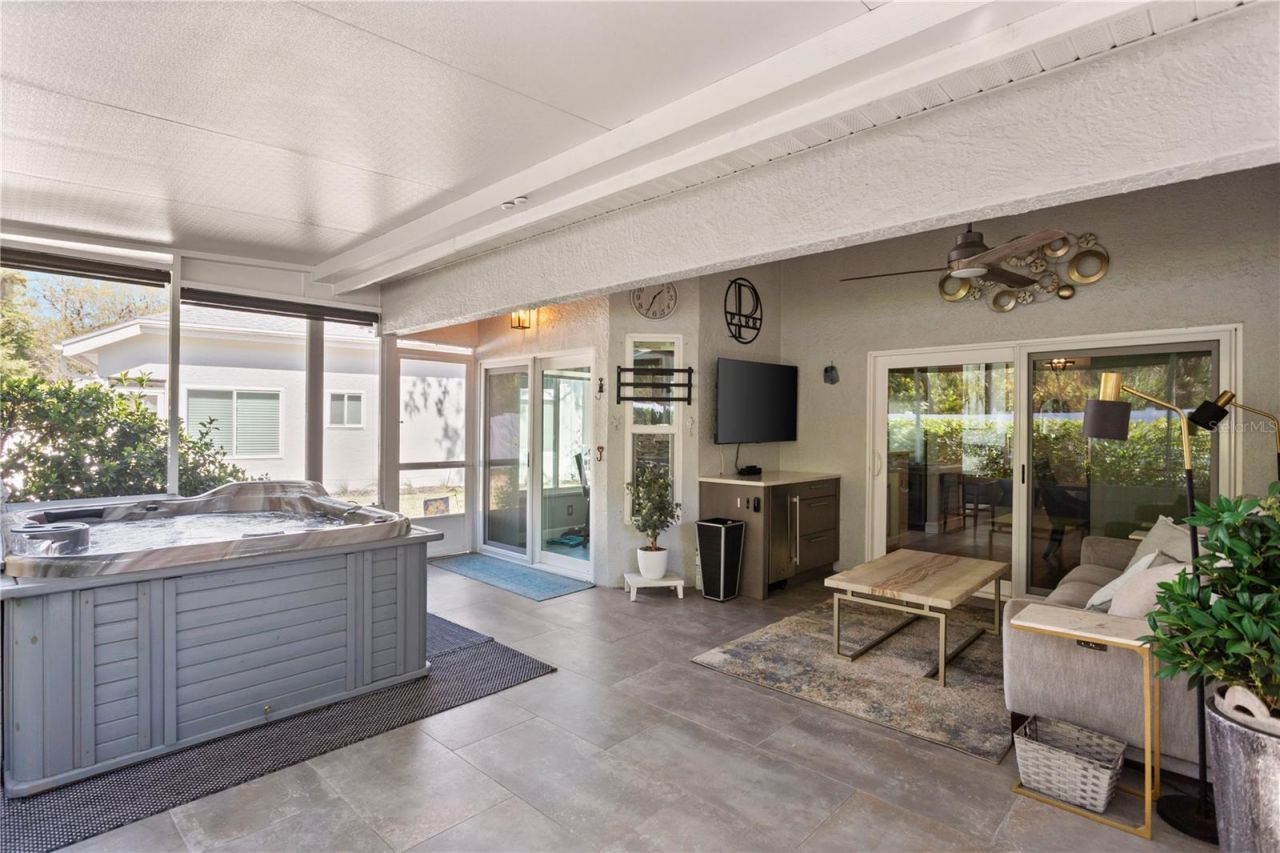 1974 Georgia Circle N, Clearwater, FL 33760 Photo