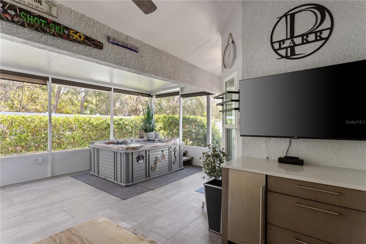 1974 Georgia Circle N, Clearwater, FL 33760 Photo