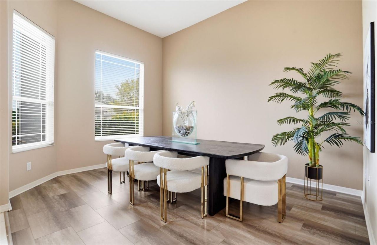 7215 Coachlight Street, Sarasota, FL 34243 Photo