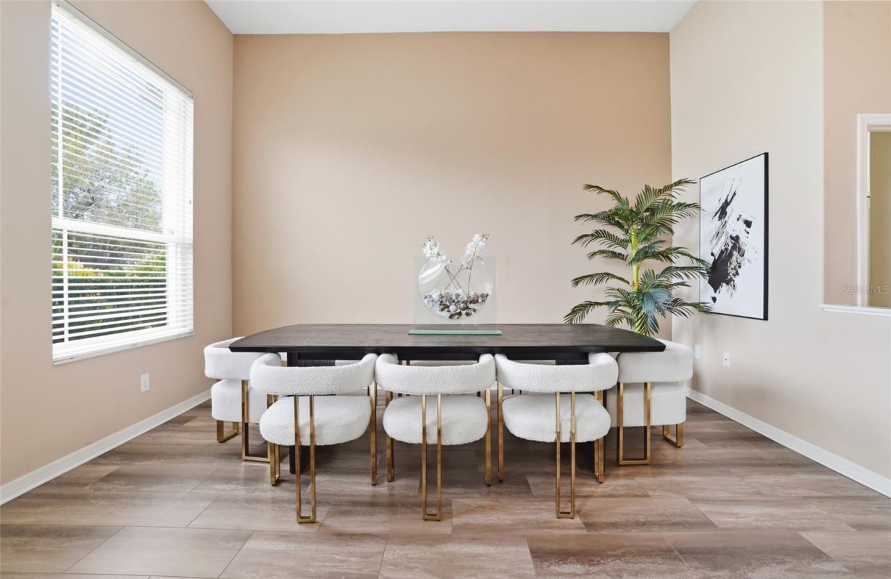 7215 Coachlight Street, Sarasota, FL 34243 Photo