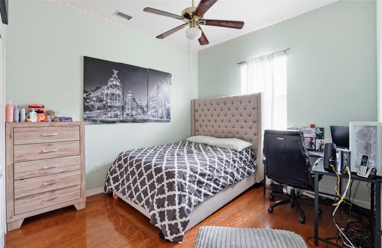 7215 Coachlight Street, Sarasota, FL 34243 Photo