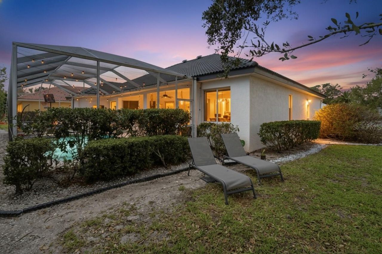 7215 Coachlight Street, Sarasota, FL 34243 Photo