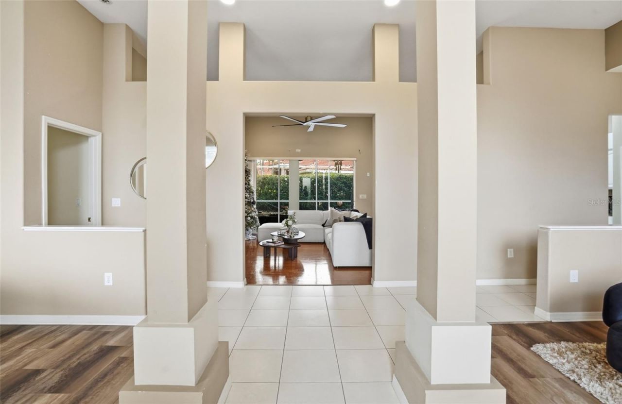 7215 Coachlight Street, Sarasota, FL 34243 Photo