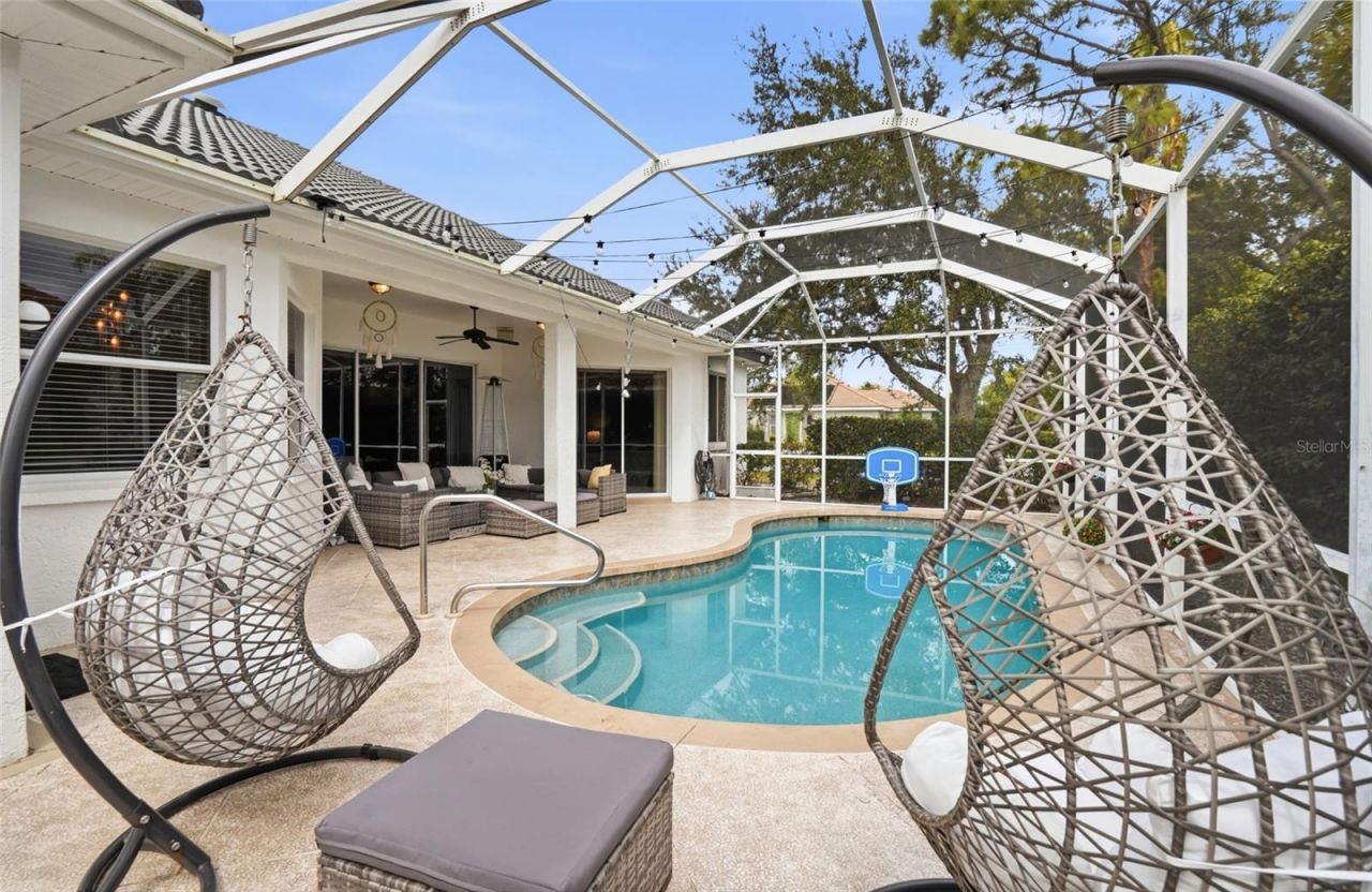 7215 Coachlight Street, Sarasota, FL 34243 Photo