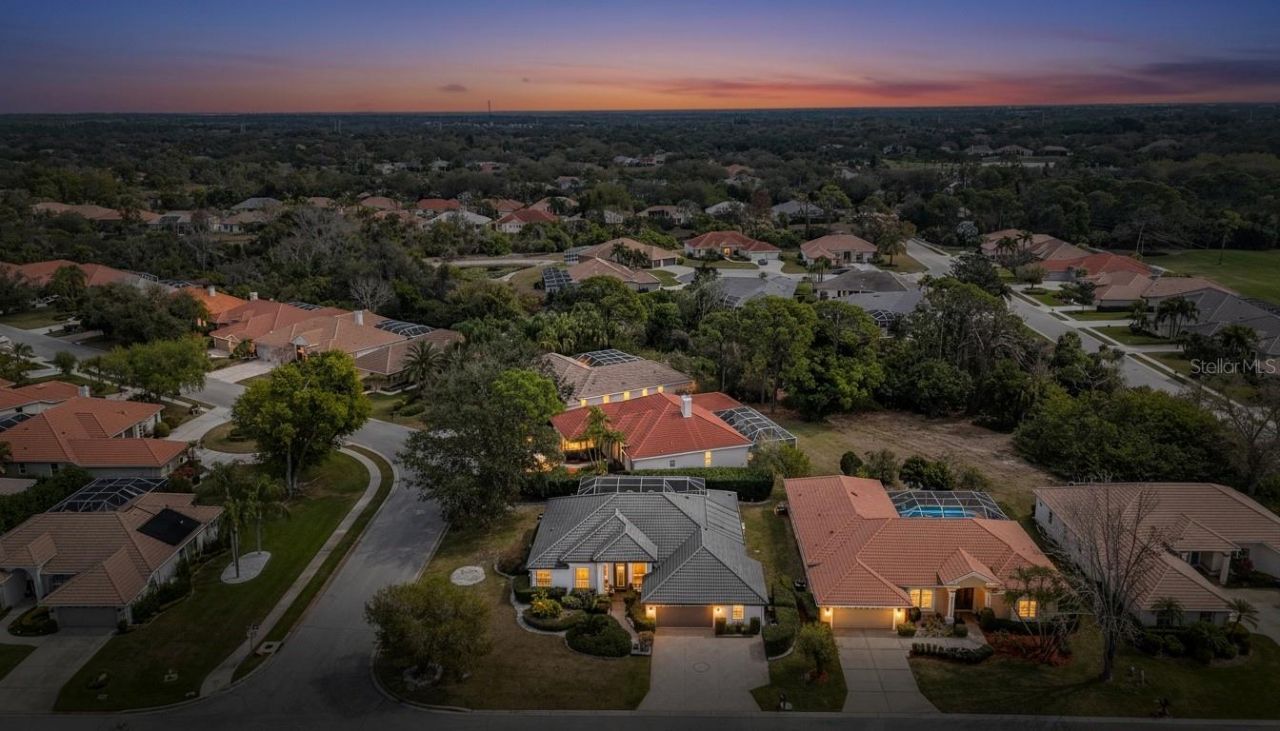 7215 Coachlight Street, Sarasota, FL 34243 Photo