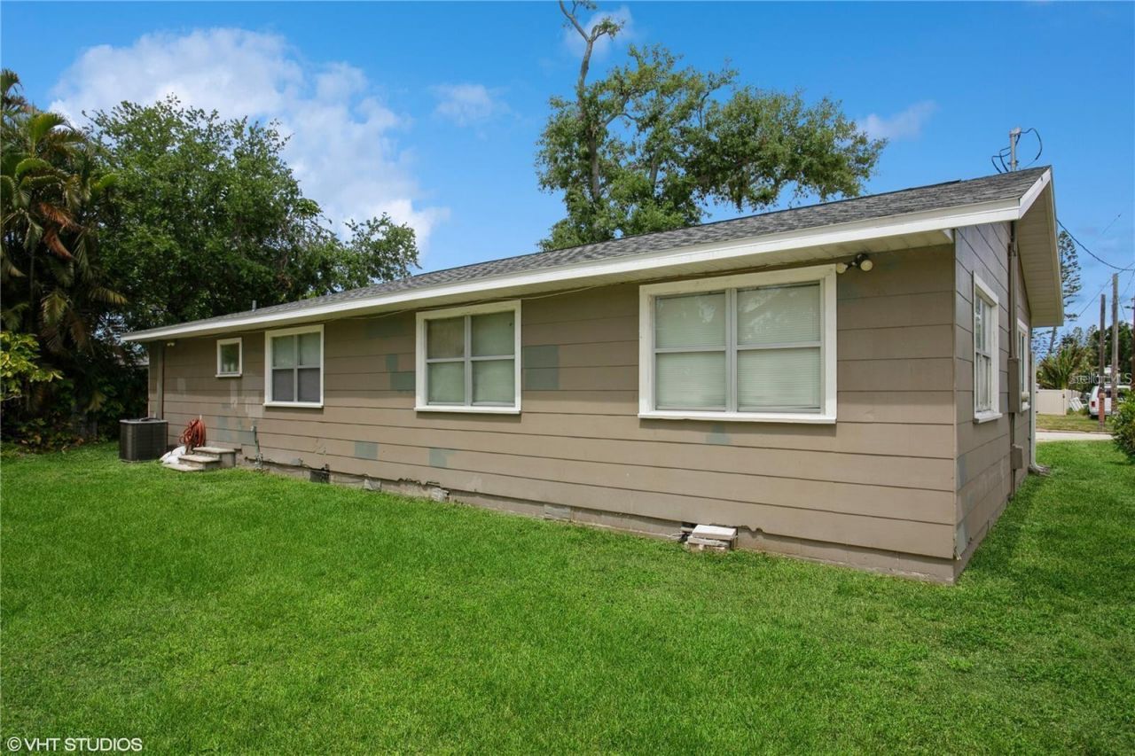 1813 5th Street W, Palmetto, FL 34221 Photo