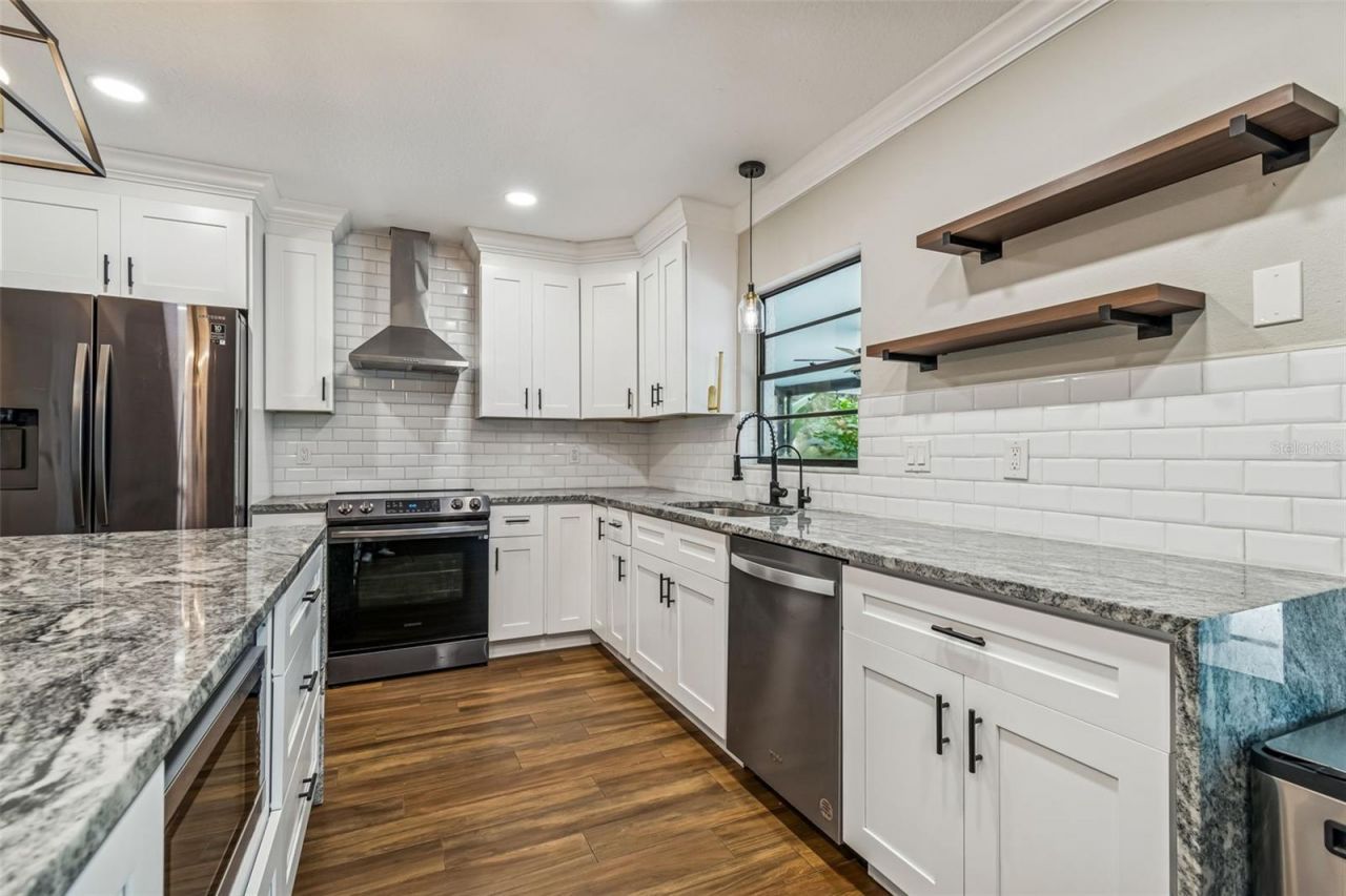 4323 Honey Vista Circle, Tampa, FL 33624 Photo