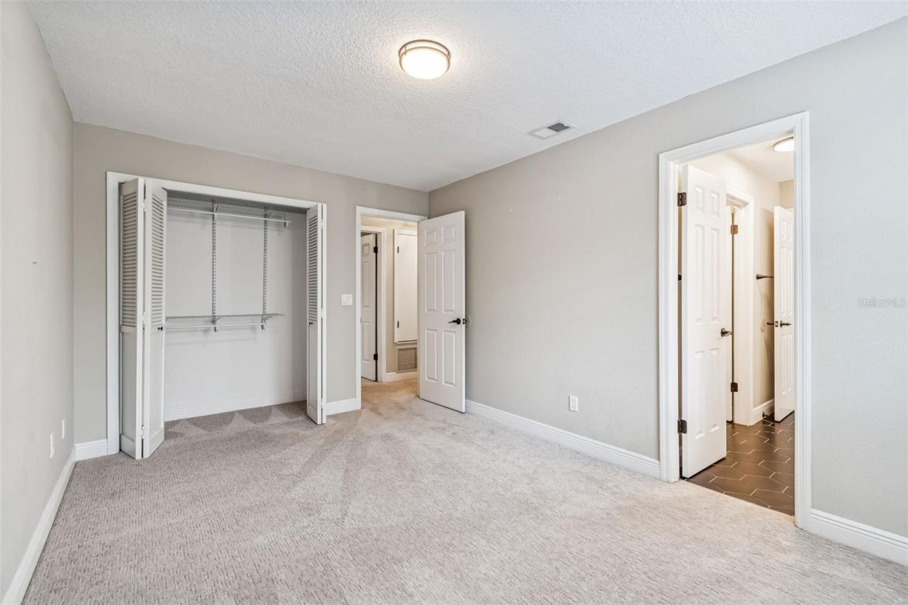 4323 Honey Vista Circle, Tampa, FL 33624 Photo