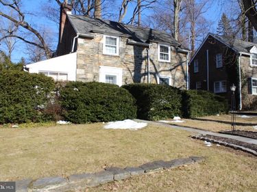 219 FARWOOD ROAD, WYNNEWOOD, PA 19096