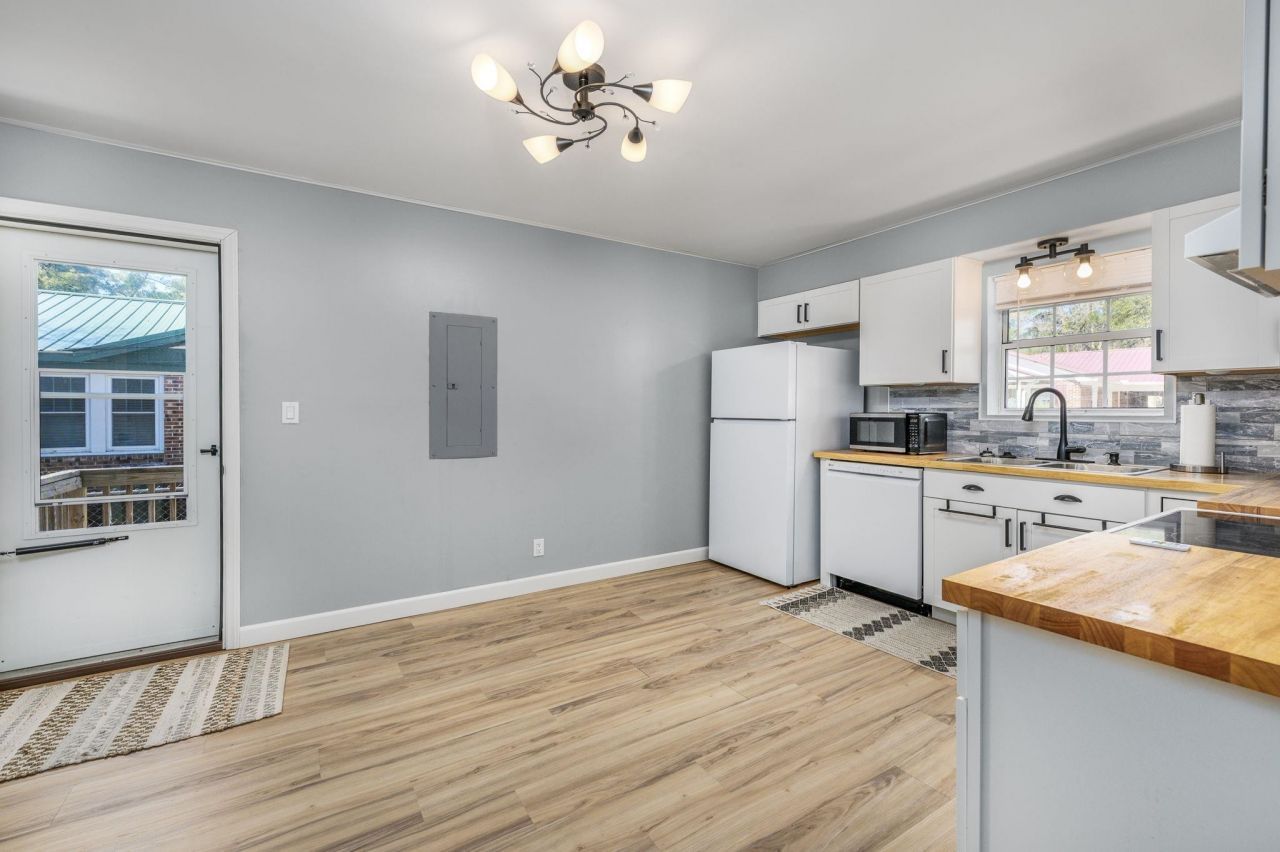 1725 Spivey Ave. Photo 10