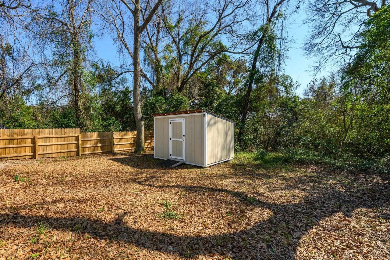 1725 Spivey Ave. Photo 39