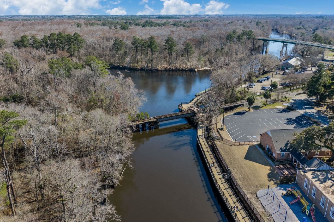 1725 Spivey Ave. Photo 47