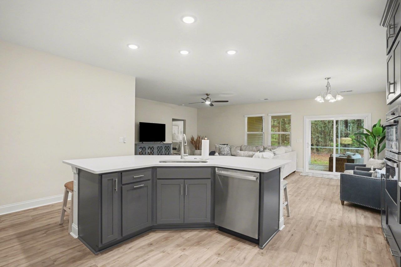 519 Beckham Ct.  Photo 12