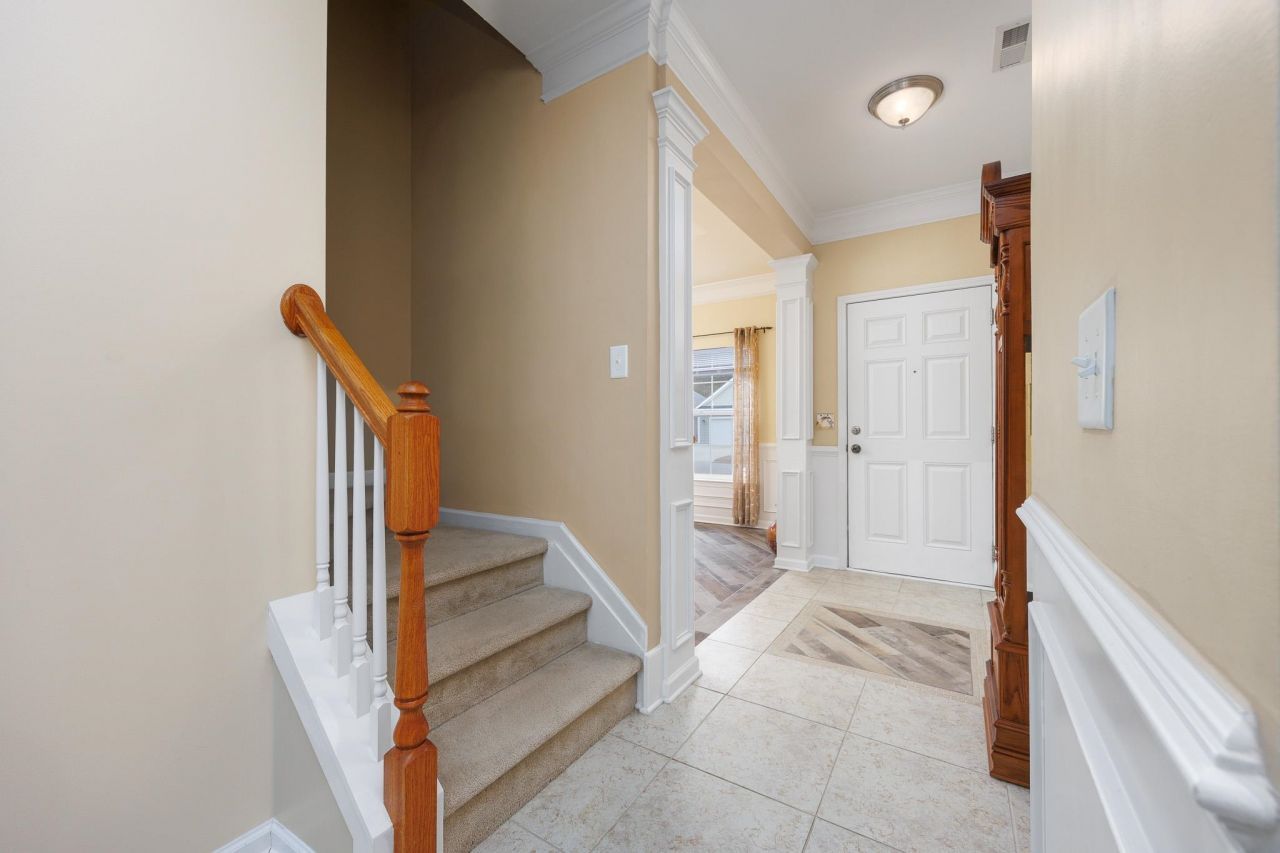 112 Barons Bluff Dr.  Photo 6