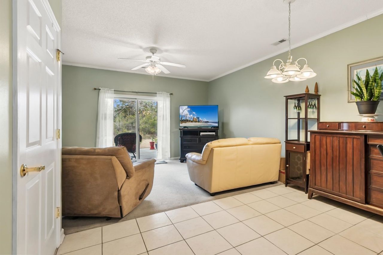 130 Scotch Broom Dr. Photo 15