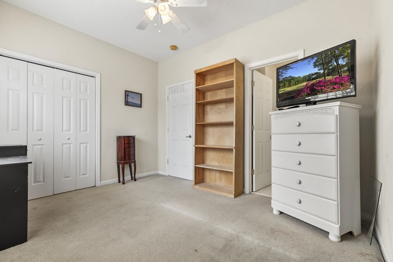 130 Scotch Broom Dr. Photo 31