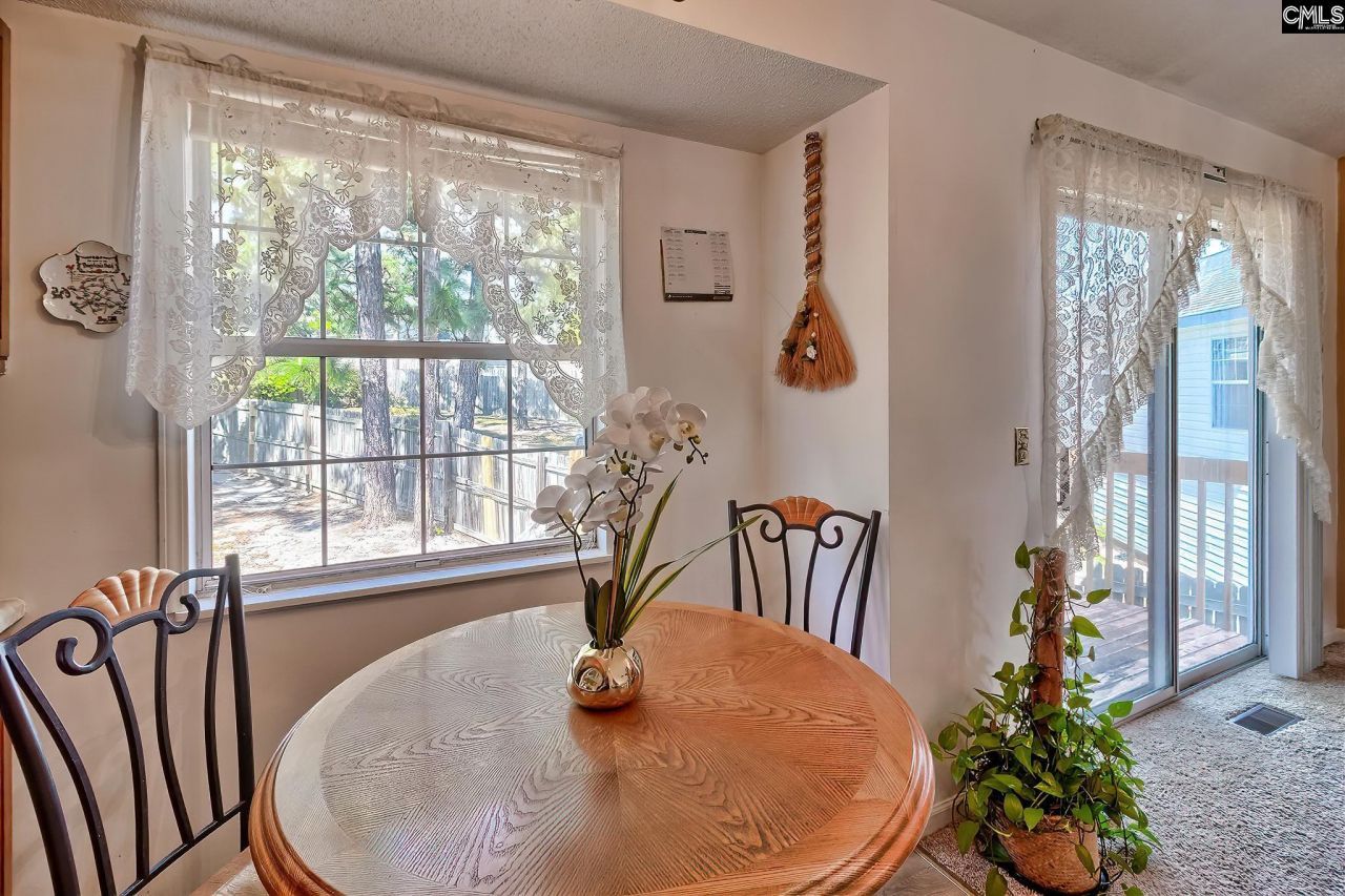 2 Cane Break Court  Photo 12