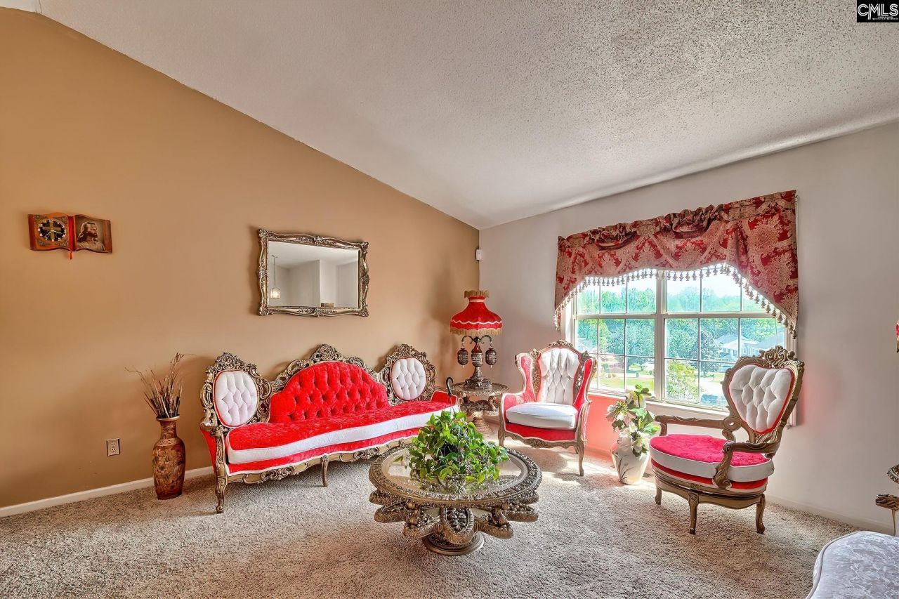 2 Cane Break Court  Photo 5