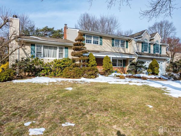 19 Annette Drive, Edison, NJ 08820