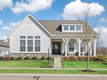 220 Honeywood Drive N, Galena, OH 43021