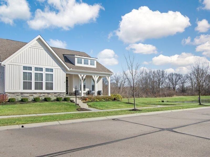 220 Honeywood Drive N, Galena, OH 43021 Photo 2