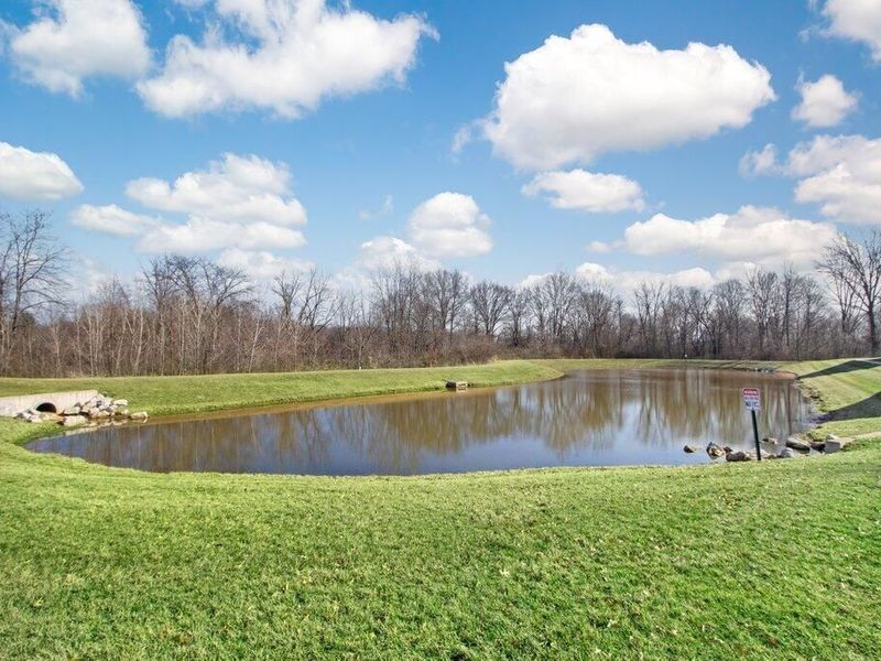 220 Honeywood Drive N, Galena, OH 43021 Photo 3