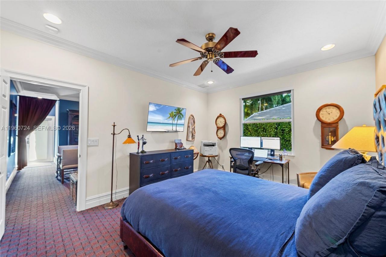 2567 Montclaire Cir, Weston, FL 33327 Photo