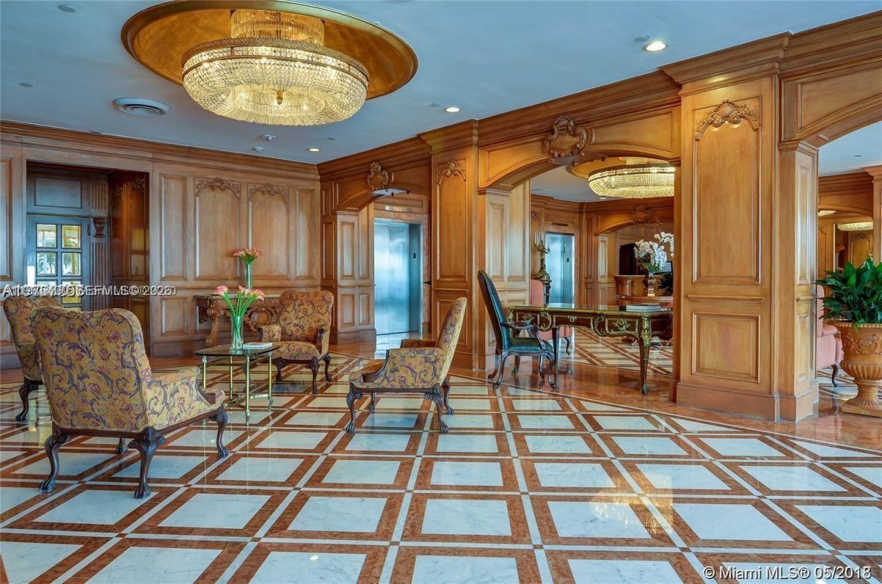 700 Biltmore Way, Unit 1008, Coral Gables, FL 33134 Photo