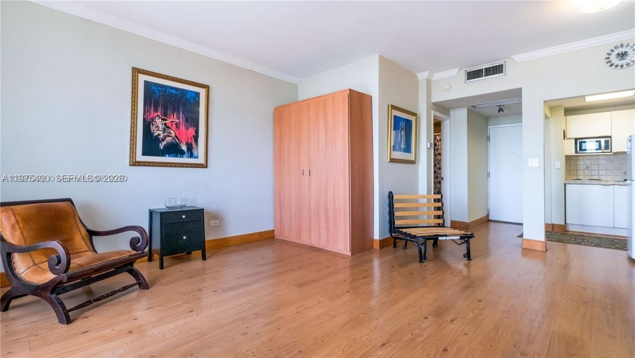 700 Biltmore Way, Unit 1008, Coral Gables, FL 33134 Photo