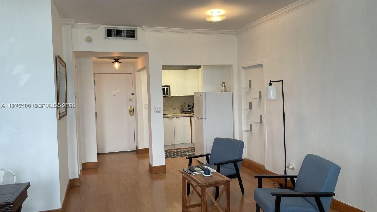 700 Biltmore Way, Unit 1008, Coral Gables, FL 33134 Photo