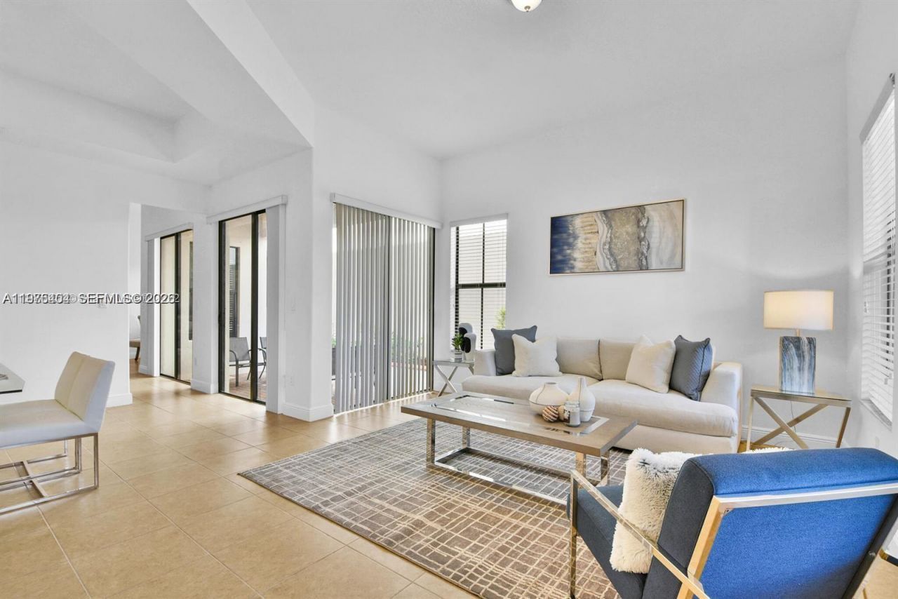 8354 NW 39th Ct , Unit 8354, Cooper City, FL 33024 Photo