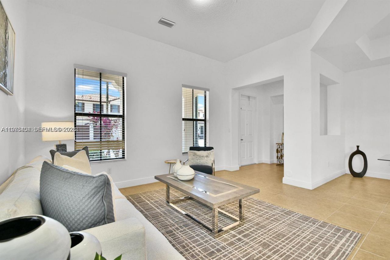 8354 NW 39th Ct , Unit 8354, Cooper City, FL 33024 Photo