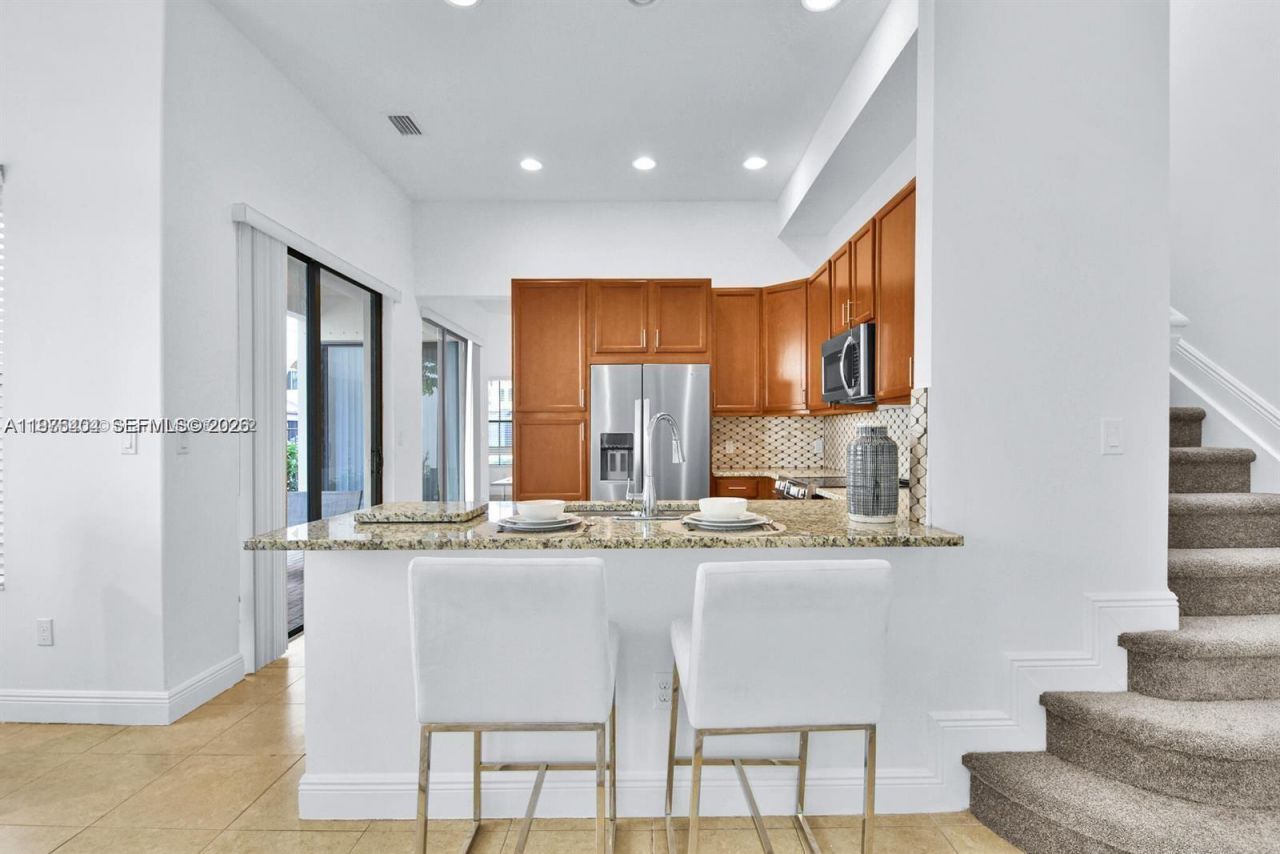 8354 NW 39th Ct , Unit 8354, Cooper City, FL 33024 Photo