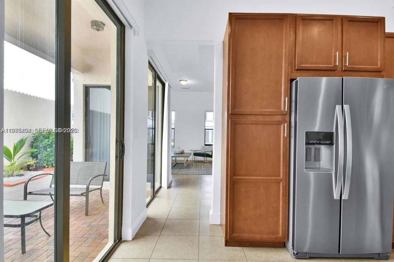 8354 NW 39th Ct , Unit 8354, Cooper City, FL 33024 Photo