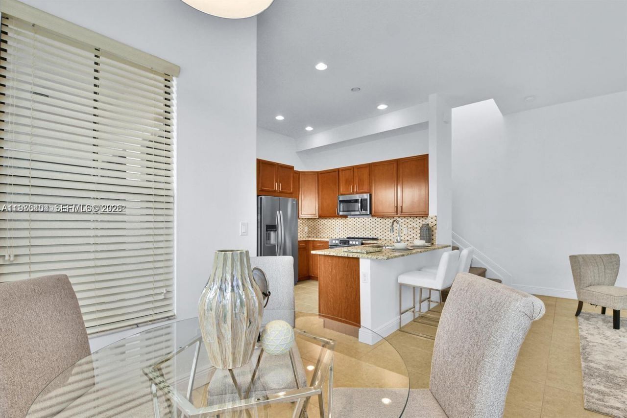 8354 NW 39th Ct , Unit 8354, Cooper City, FL 33024 Photo