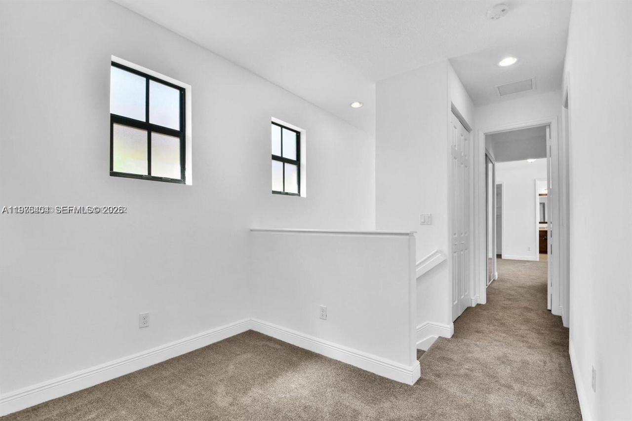 8354 NW 39th Ct , Unit 8354, Cooper City, FL 33024 Photo