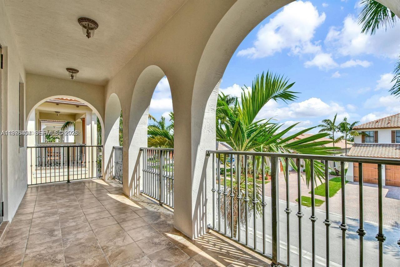 8354 NW 39th Ct , Unit 8354, Cooper City, FL 33024 Photo