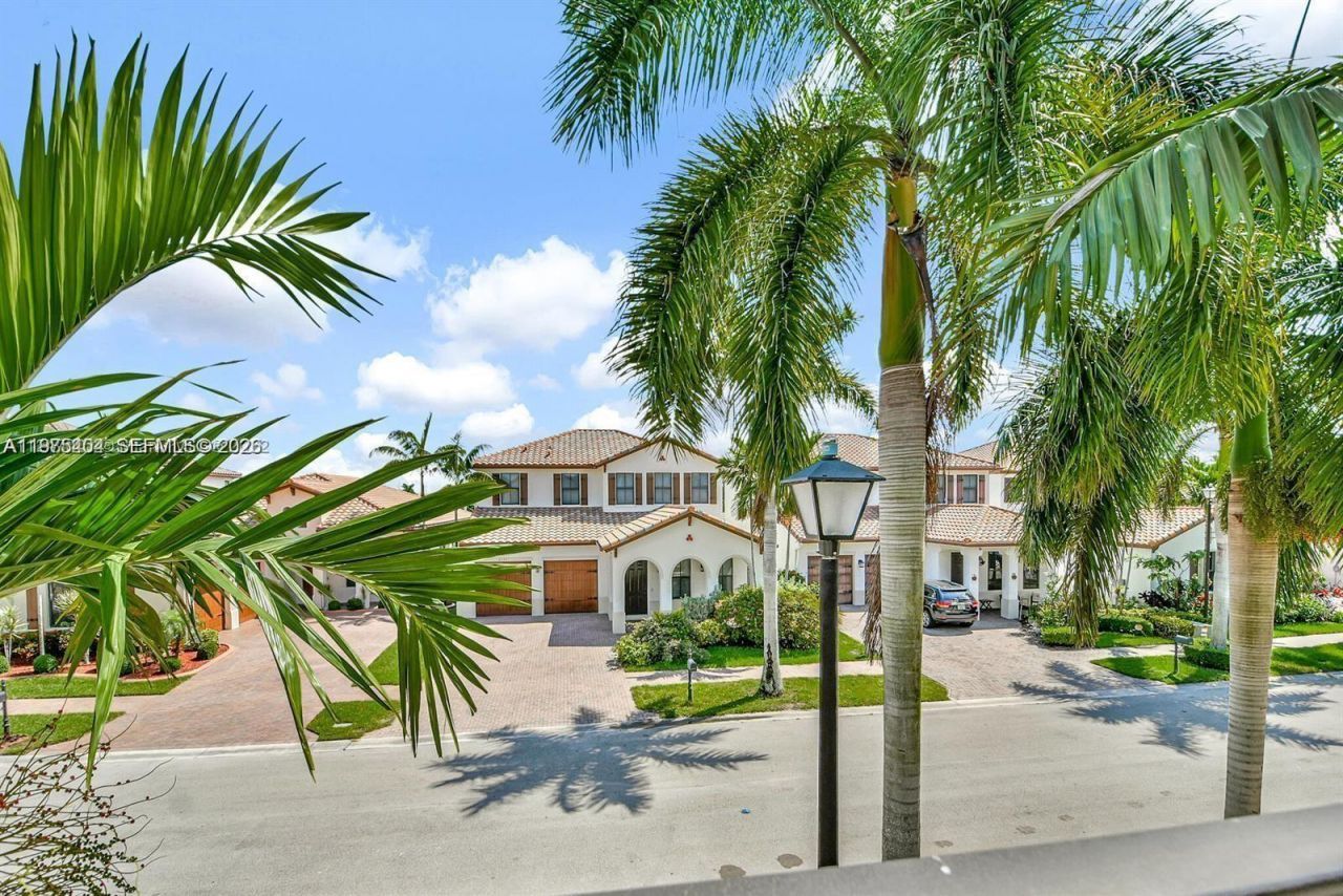 8354 NW 39th Ct , Unit 8354, Cooper City, FL 33024 Photo