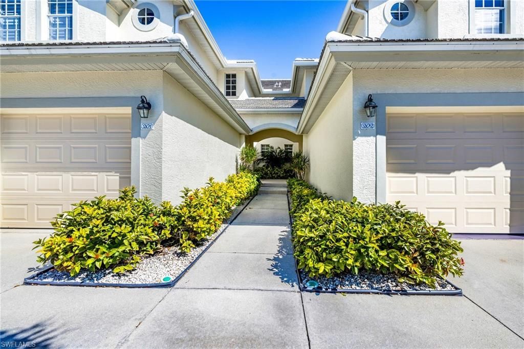 19091 Ridgepoint Dr , Unit 202, Estero, FL 33928 Photo