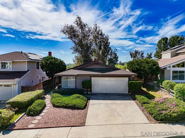 321 Skyridge Ln , Escondido, CA 92026