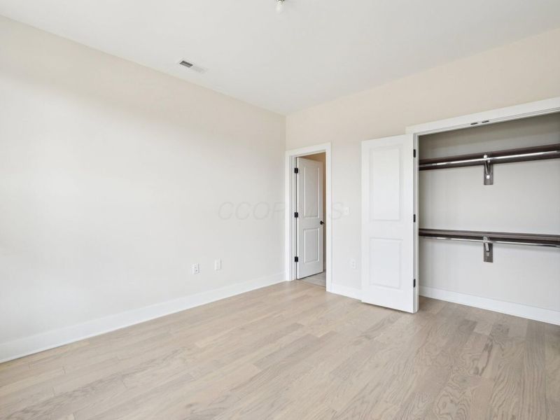 2252 Quarry Trails Drive , Columbus, OH 43228 Photo 14