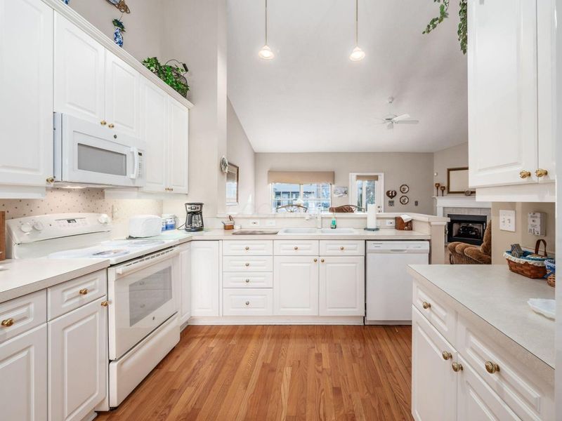 373 Wyndham Park S, Westerville, OH 43082 Photo 4