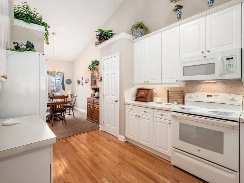 373 Wyndham Park S, Westerville, OH 43082 Photo 5