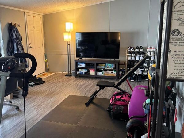 208 Rosie Avenue, Pataskala, OH 43062