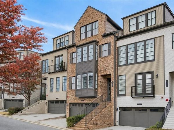 2180 Peach Lane SE, Smyrna, GA 30080