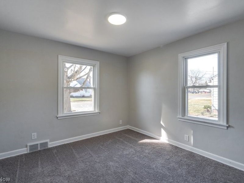 2808 Kirby Avenue NE, Canton, OH 44705 Photo 15