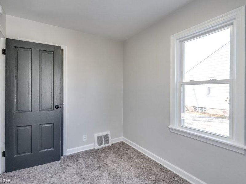 2808 Kirby Avenue NE, Canton, OH 44705 Photo 18